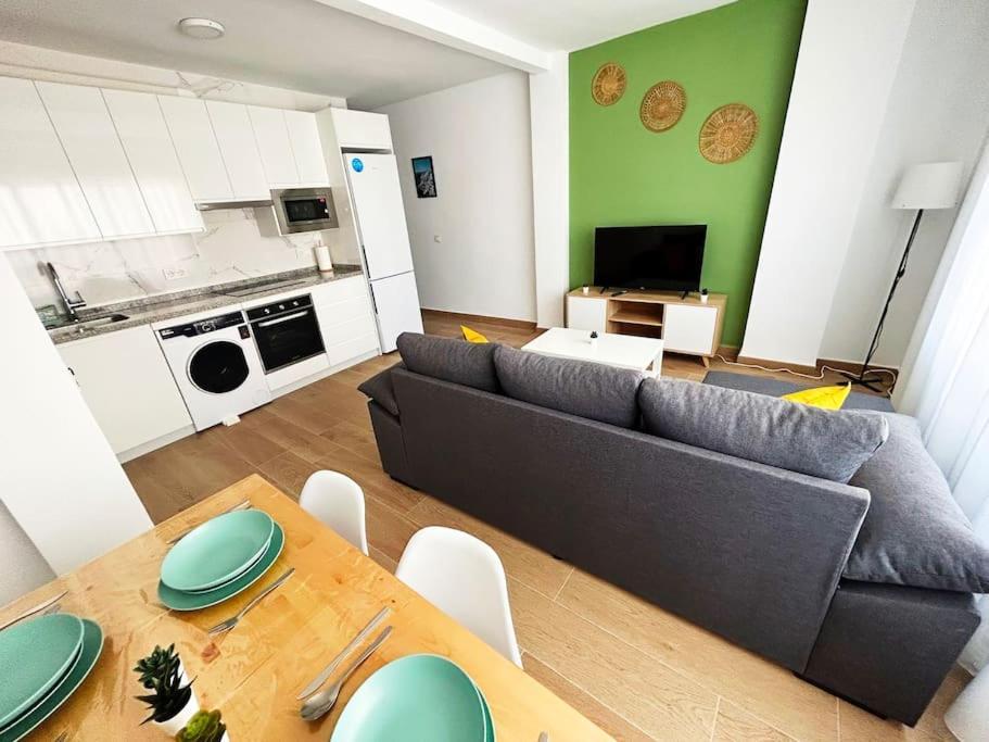 Apartment Beautiful & Shiny Malaga