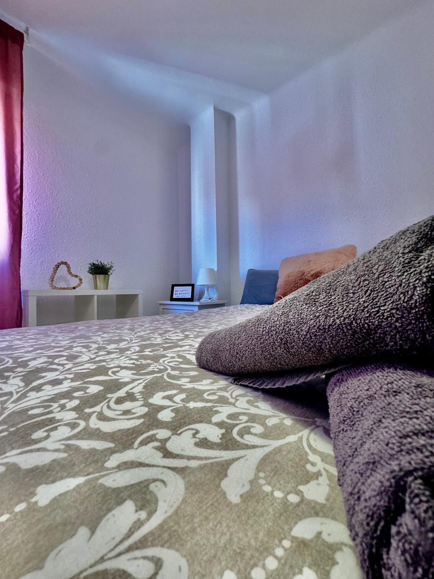 Acogedor En Apartamento *