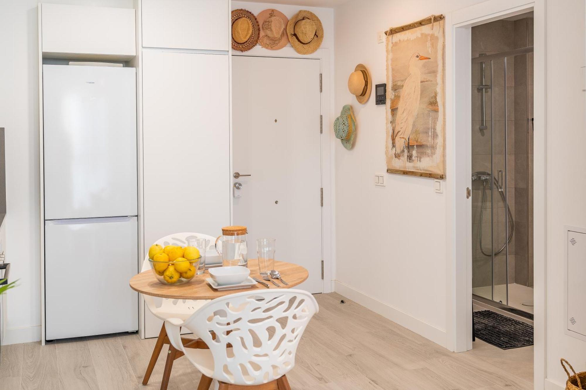 Tower Apartment *