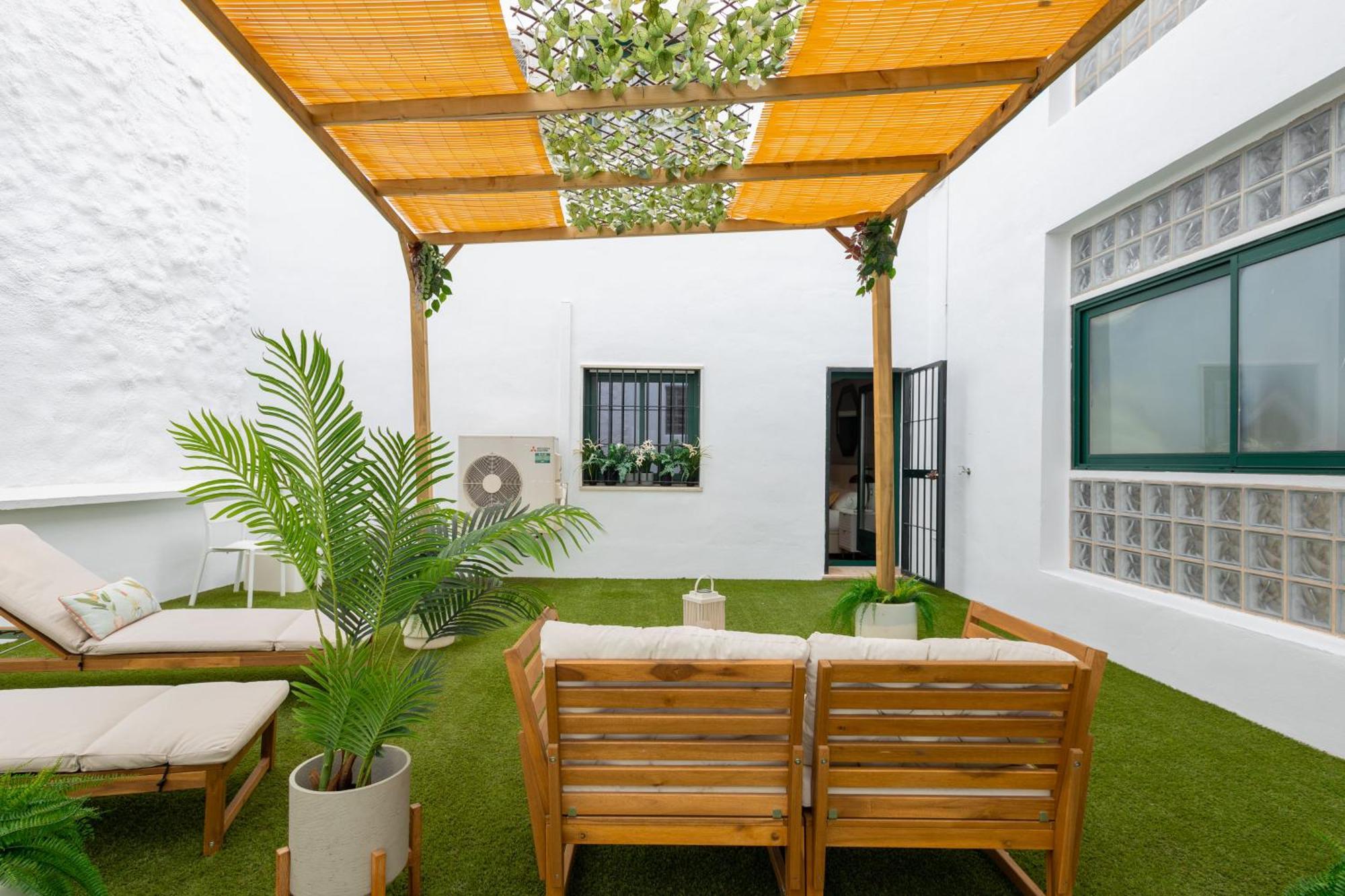 C30 Deluxe Studio With Terrace Into Cathedral Square Appartement
