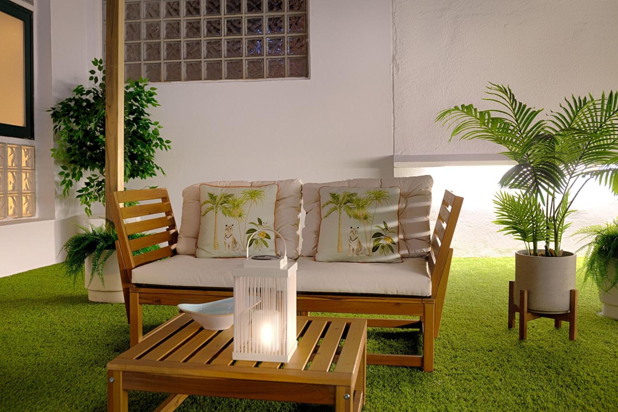 C30 Deluxe Studio With Terrace Into Cathedral Square Málaga