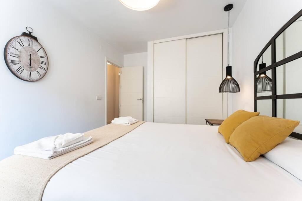 Super Flat With Terrace And Free Parking Apartment Málaga