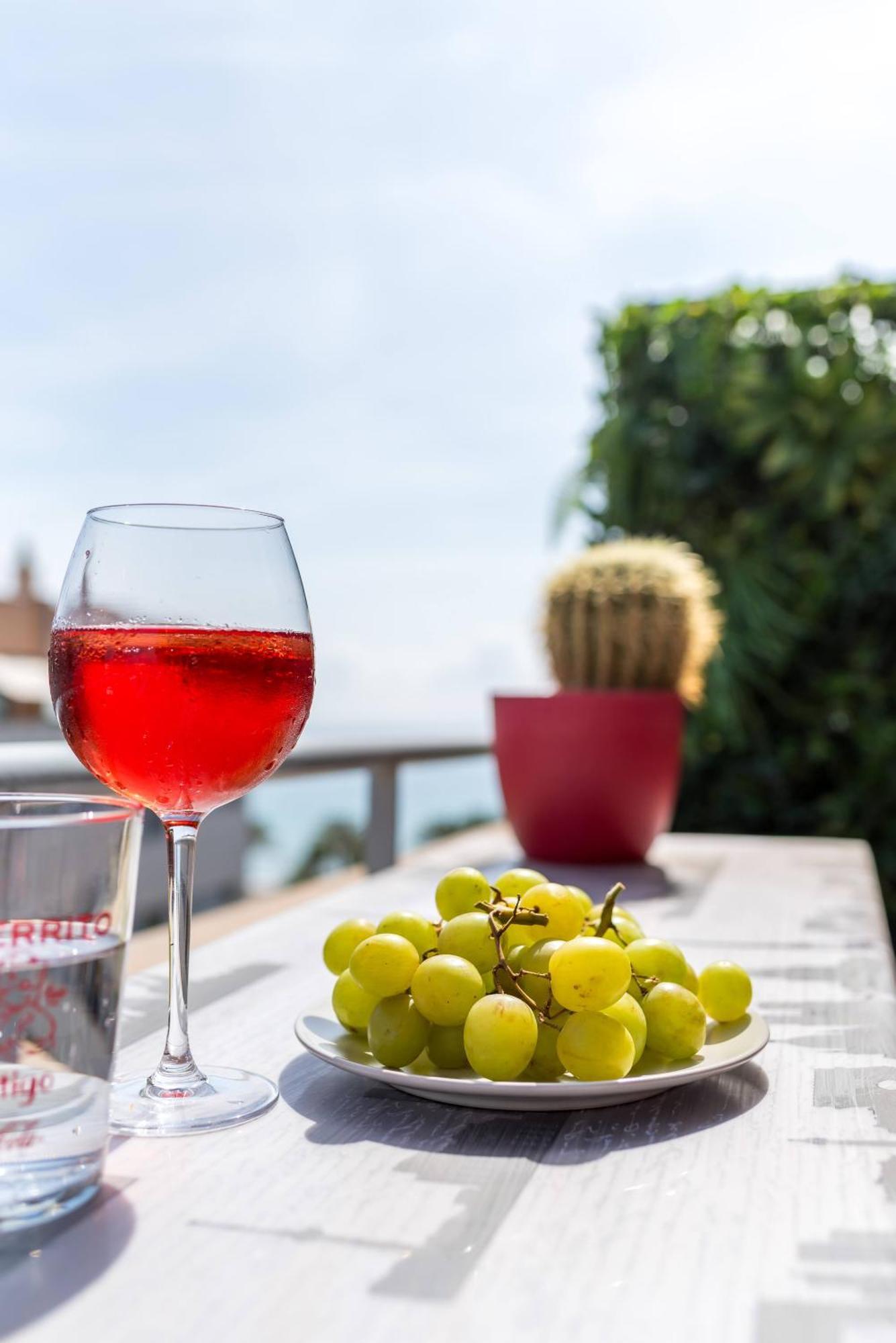 Atico Con Terraza Y Vistas, Parking Gratuito * Málaga