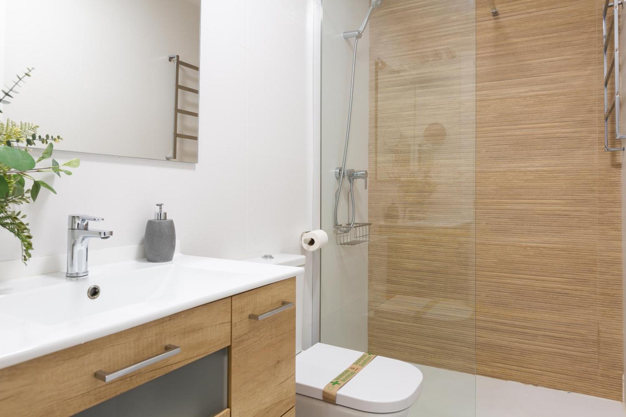 Apartment La Goleta: In The District