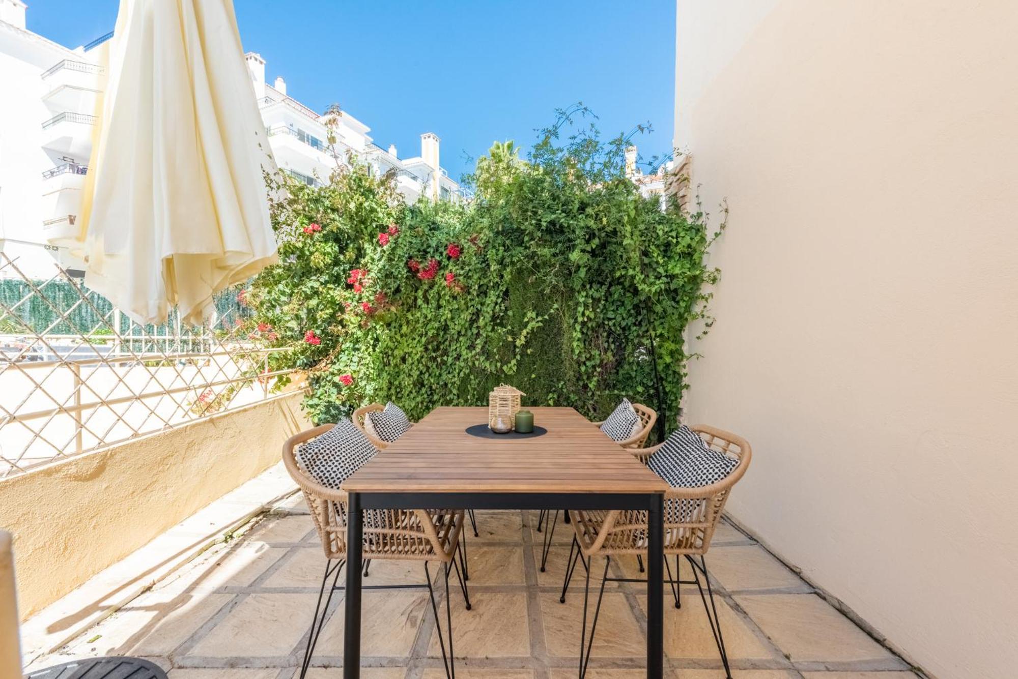Apartment And Sea View In Riviera Del Sol Malaga