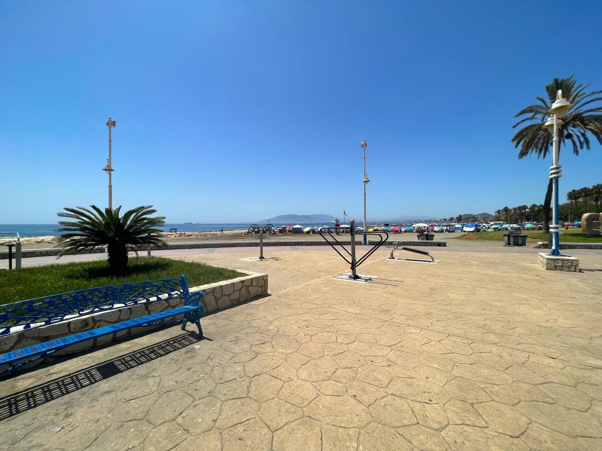 150 M From El Palo Beach, Apartment *