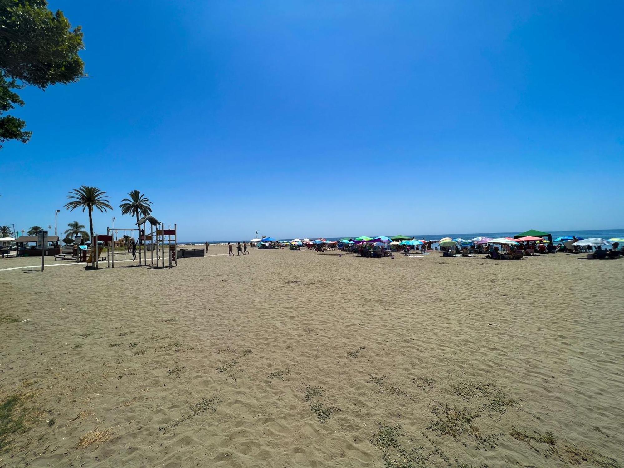150 M From El Palo Beach, Apartment