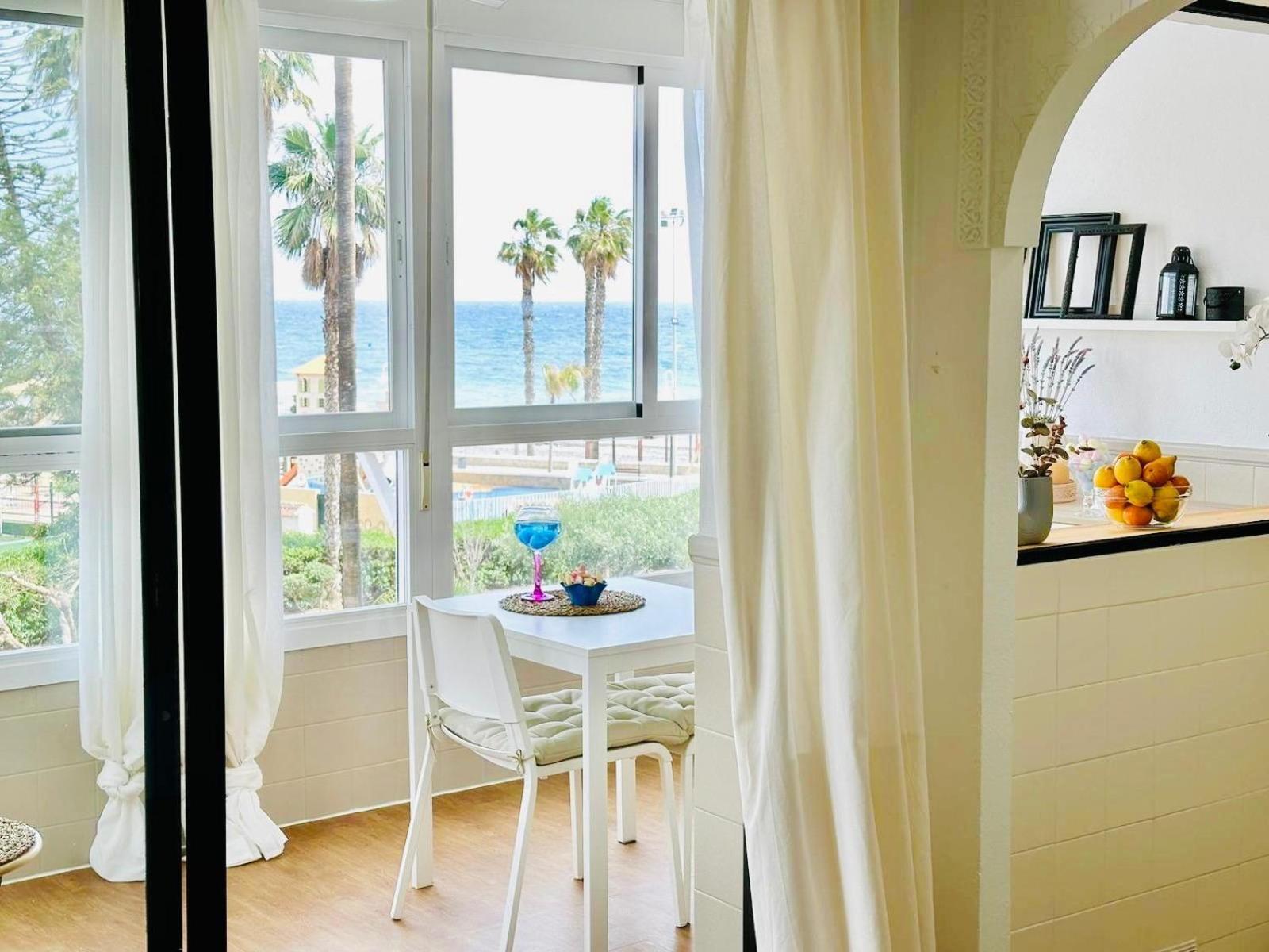Estudio Pepa Luna Algarrobo * Málaga