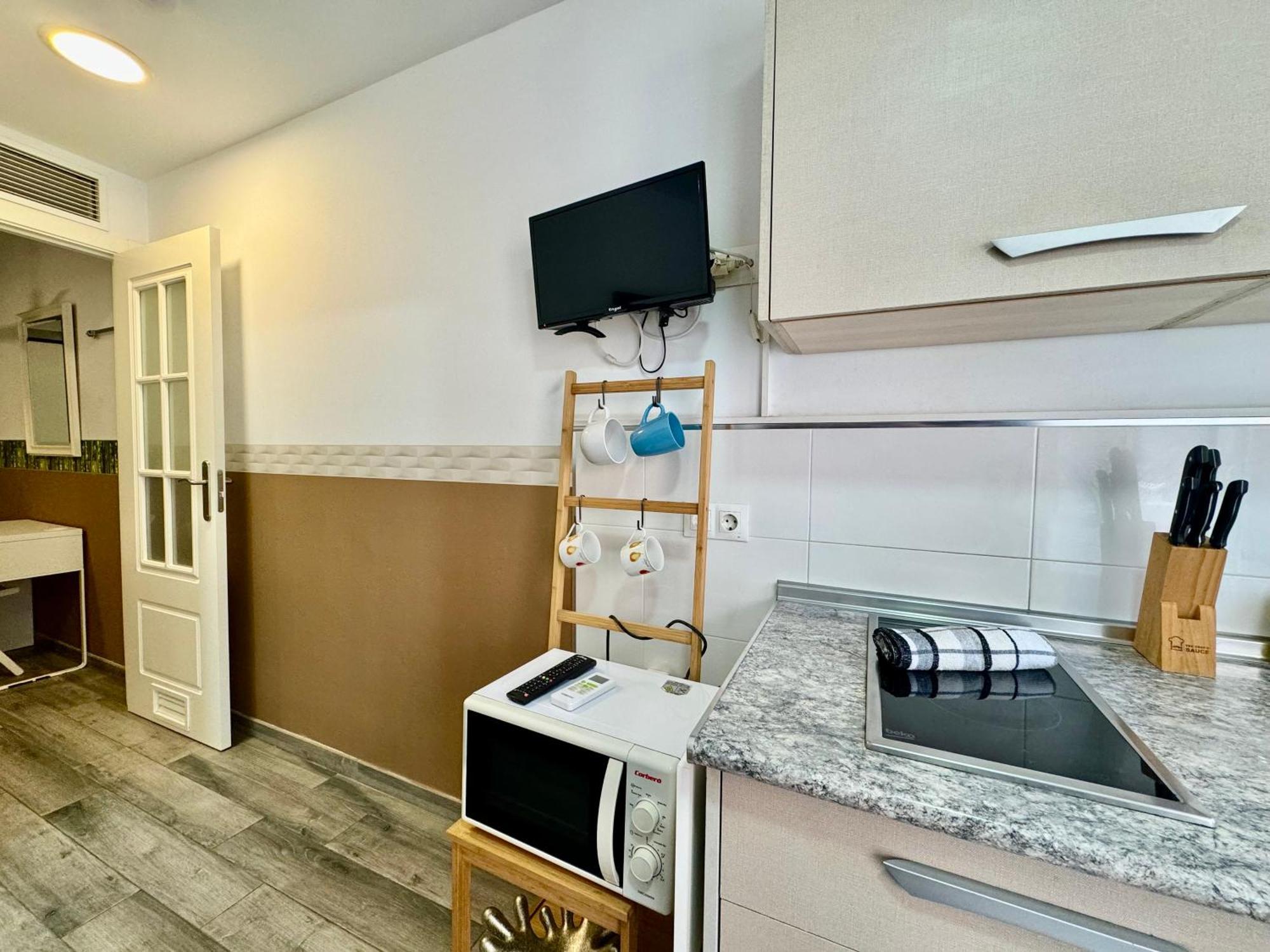 Premium With Terrace Apartment *