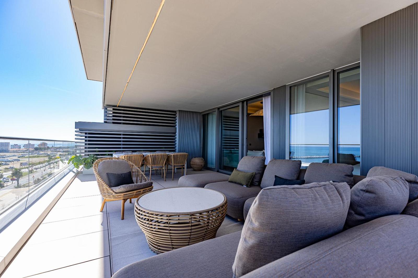 Apartment Luxury Front 2 Bed In Towers