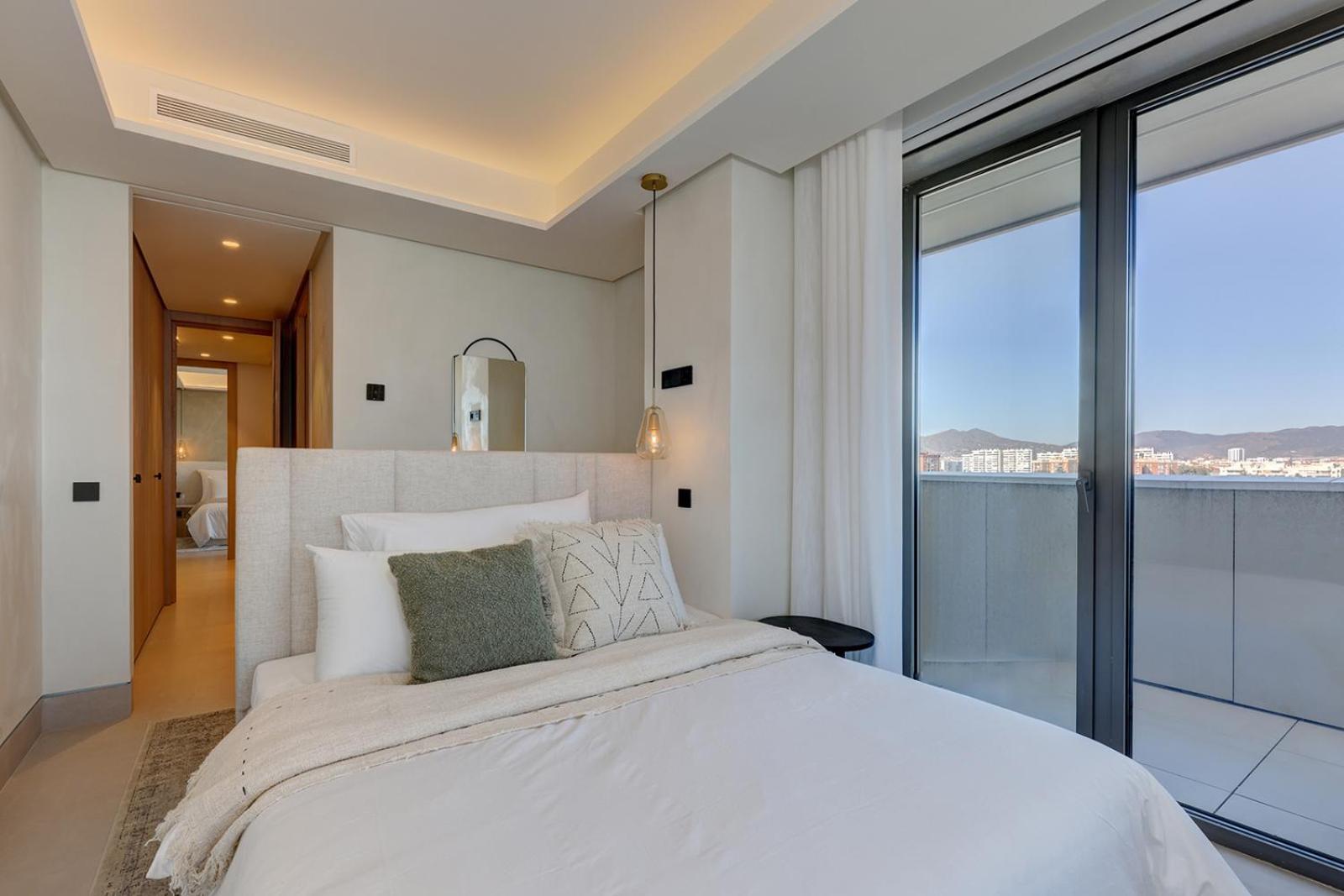 Luxury Front 2 Bed In Towers