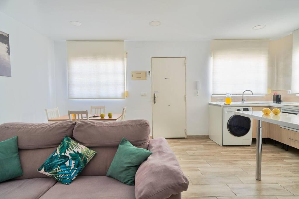 Seaside Charm In Apartment Malaga