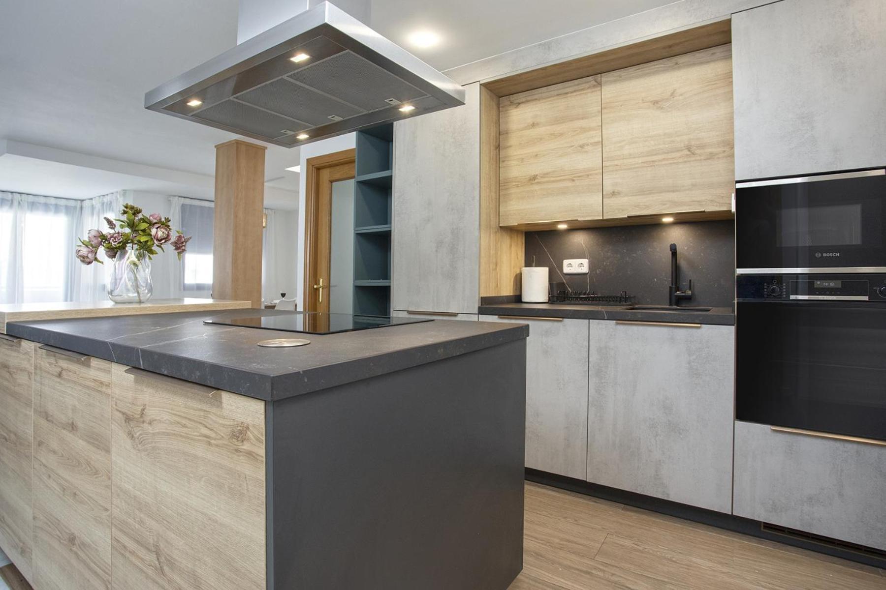 Apartment -malagasunapts-ayala33 Bus-train Station - Huelin *