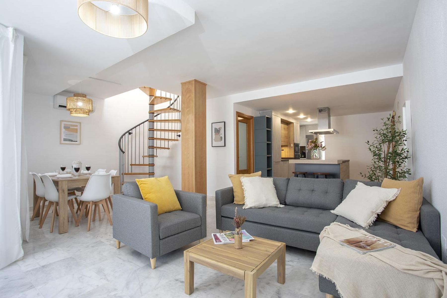 -malagasunapts-ayala33 Bus-train Station - Huelin * Malaga