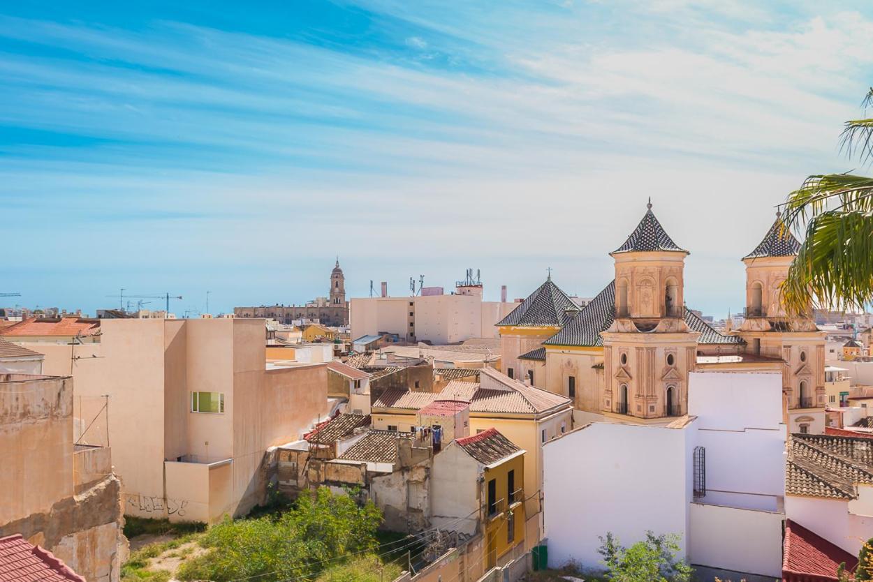 Livemálaga Alta Suite&parking * Málaga