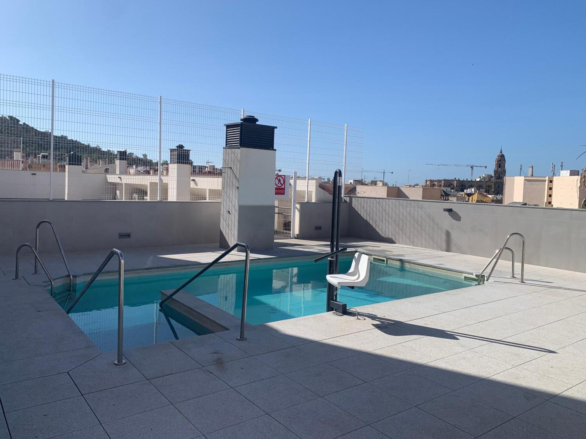 Livemálaga Alta Suite&parking Apartamento *