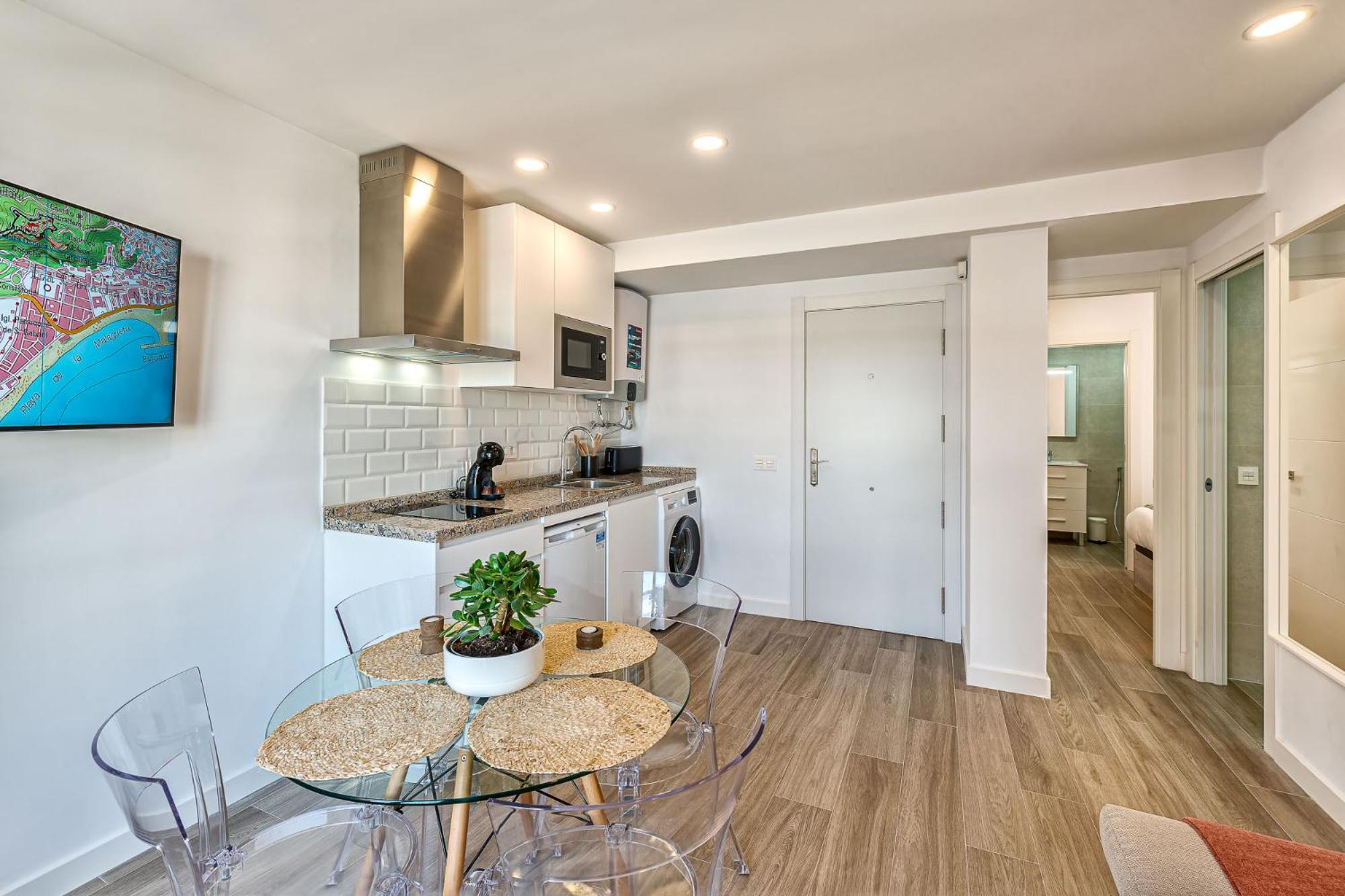 Center Flat Cathedral Apartment
