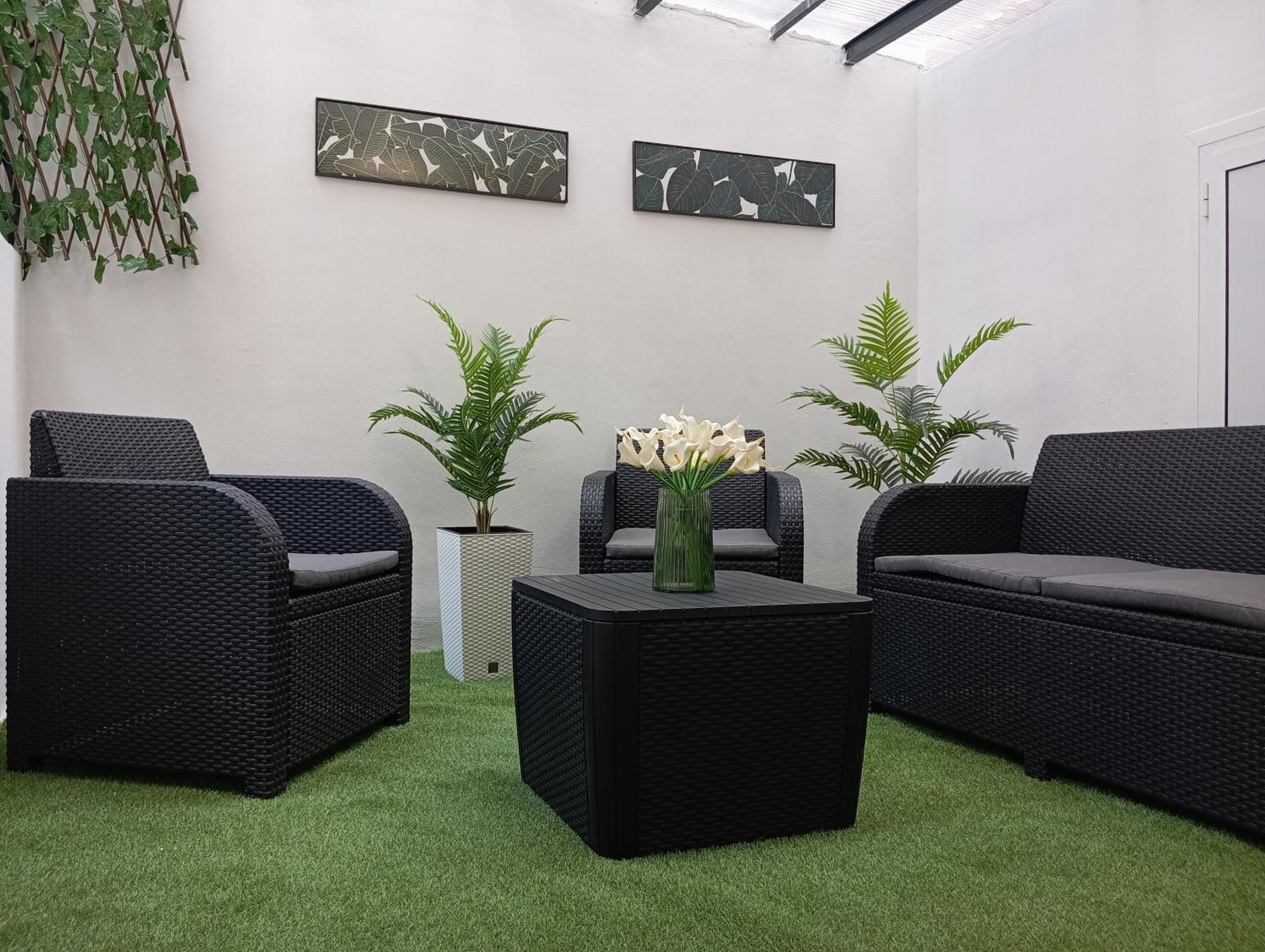 Occa Center & Apartment Malaga