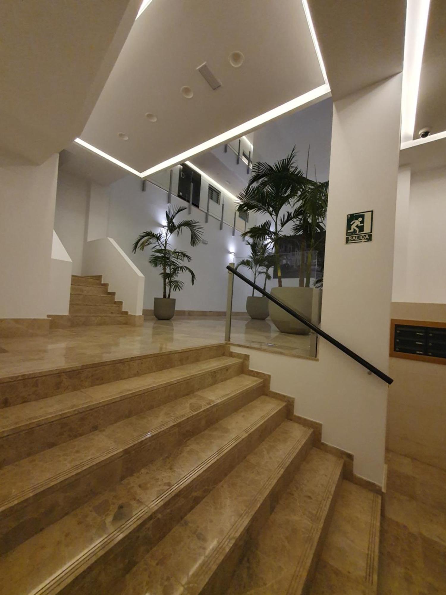 Beautiful Historic Center Apt! Malaga