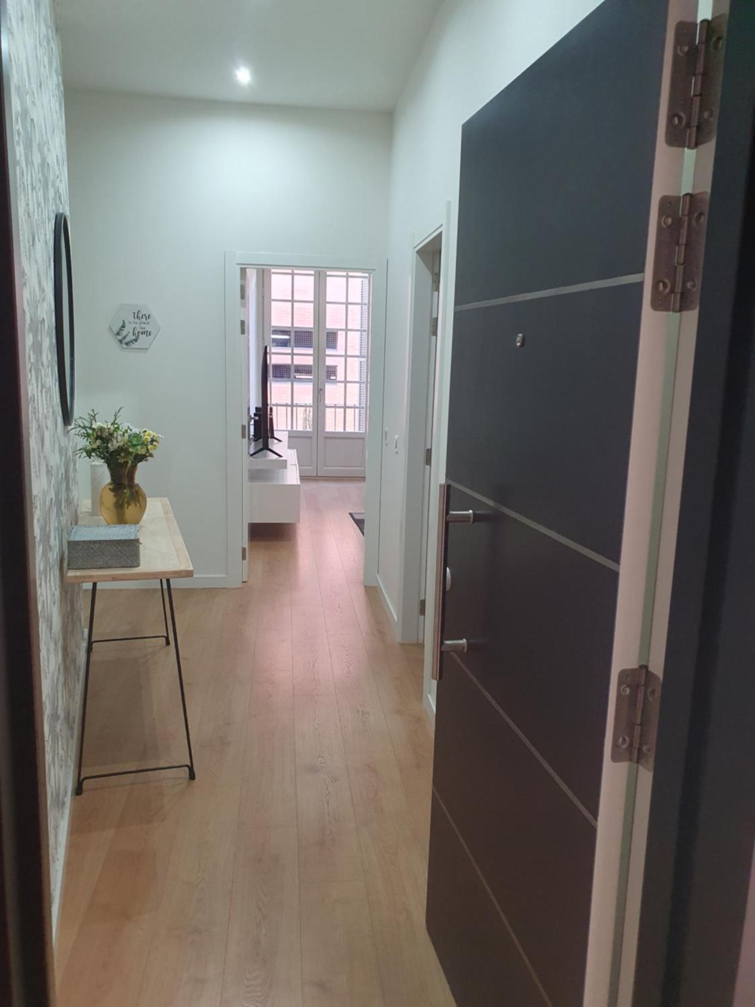 Beautiful Historic Center Apt! *
