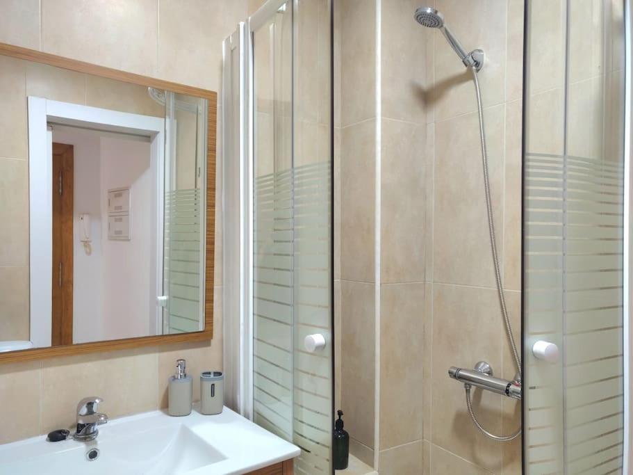 Estudio Con Gran Terraza Junto Al Centro Historico Apartment *