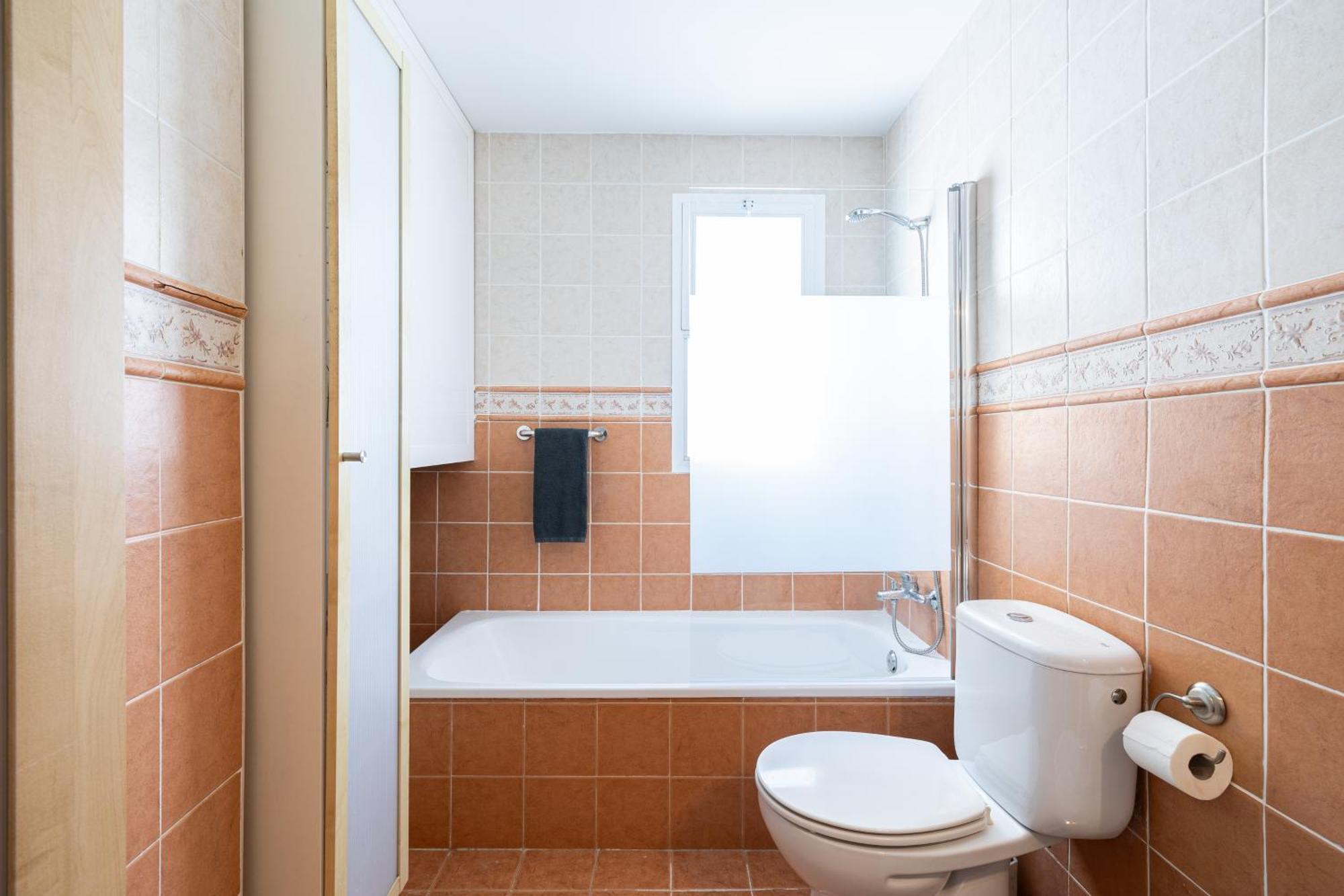 Apartment Holidays2malaga Ancha Del Carmen Aacc, Lift, Wifi Málaga
