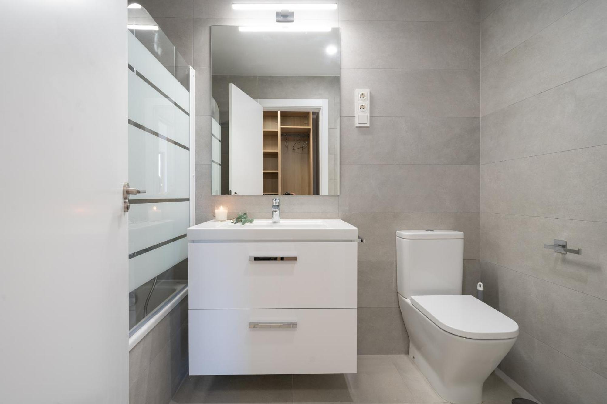 Xpce Urban Skyline - Parking Free Apartment *