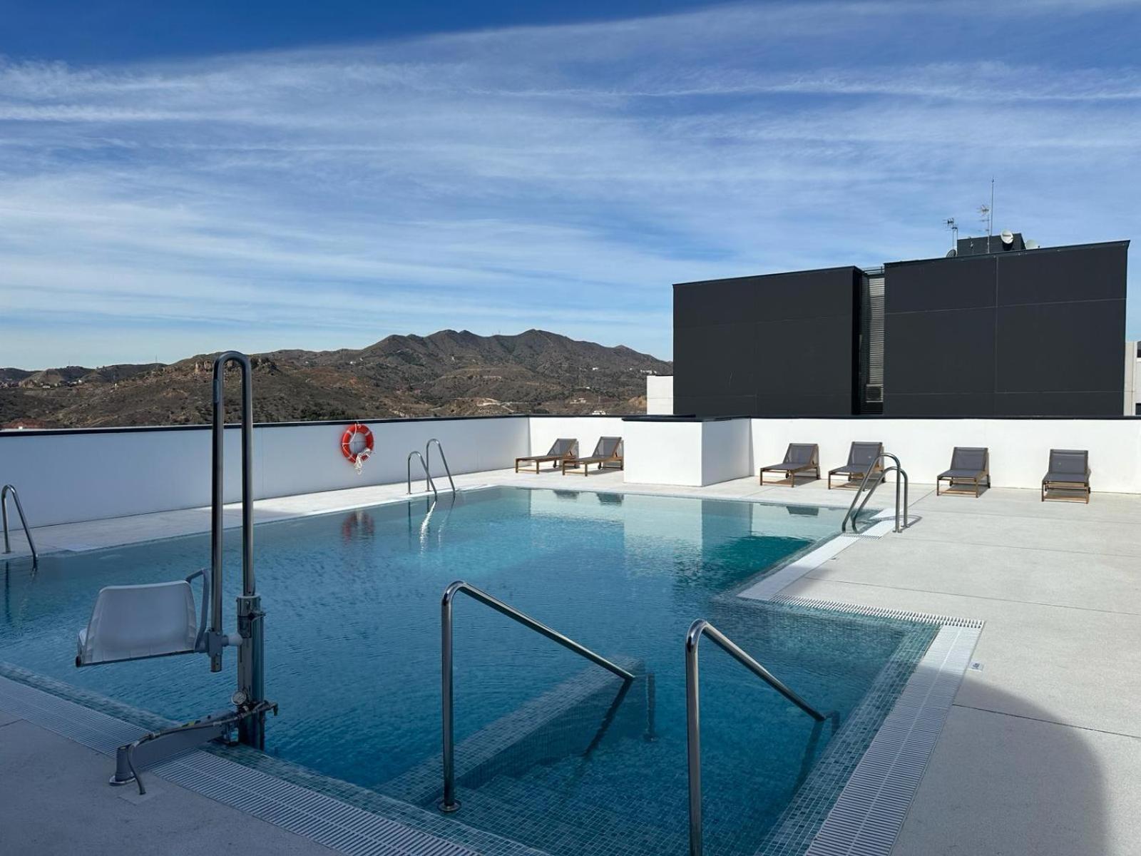 Urban Sky Serviced By P&o 26h Apartment Malaga