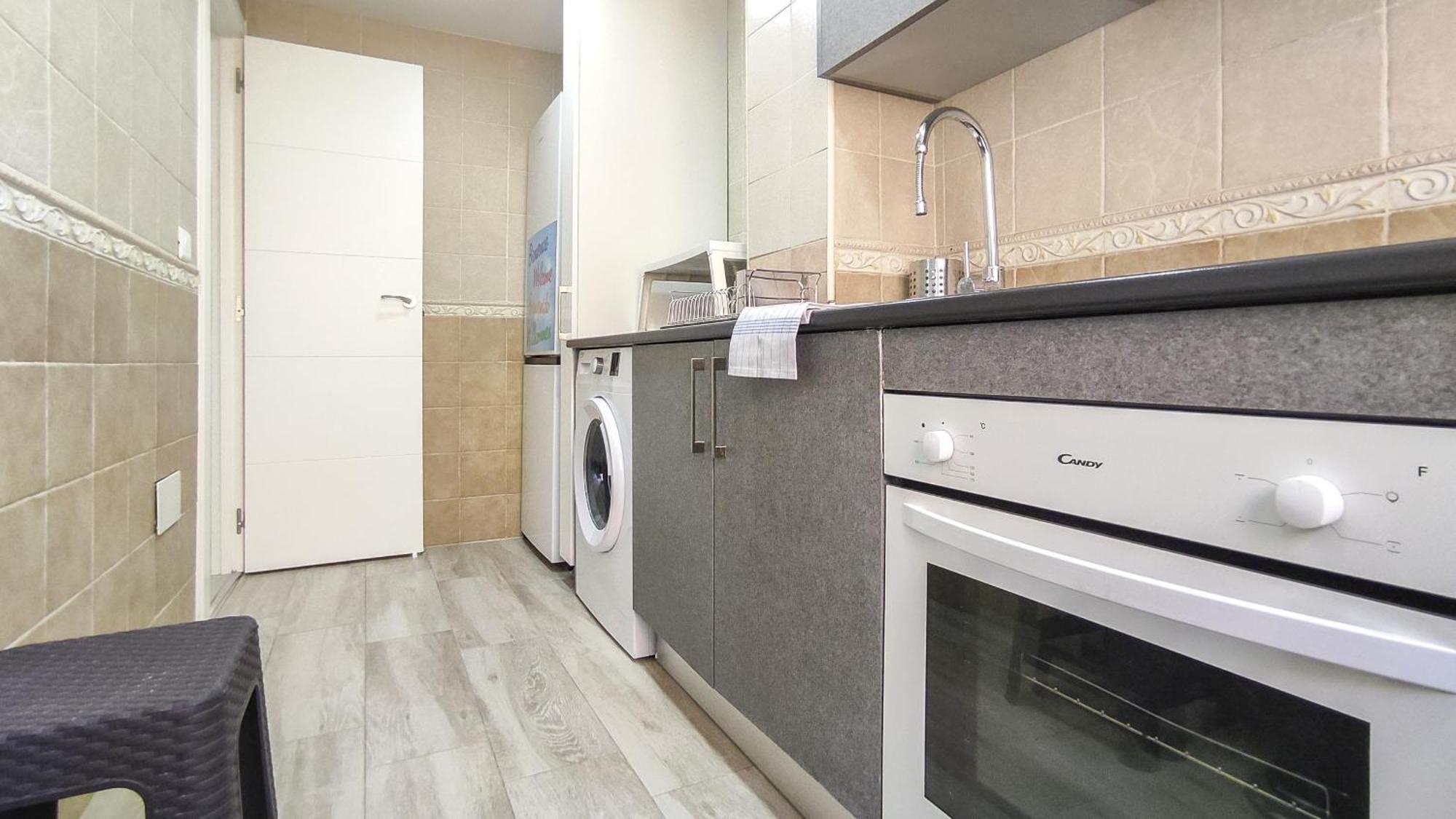 Apartment Two Bedroom Near Playa Del Palo By Sharingco Malaga