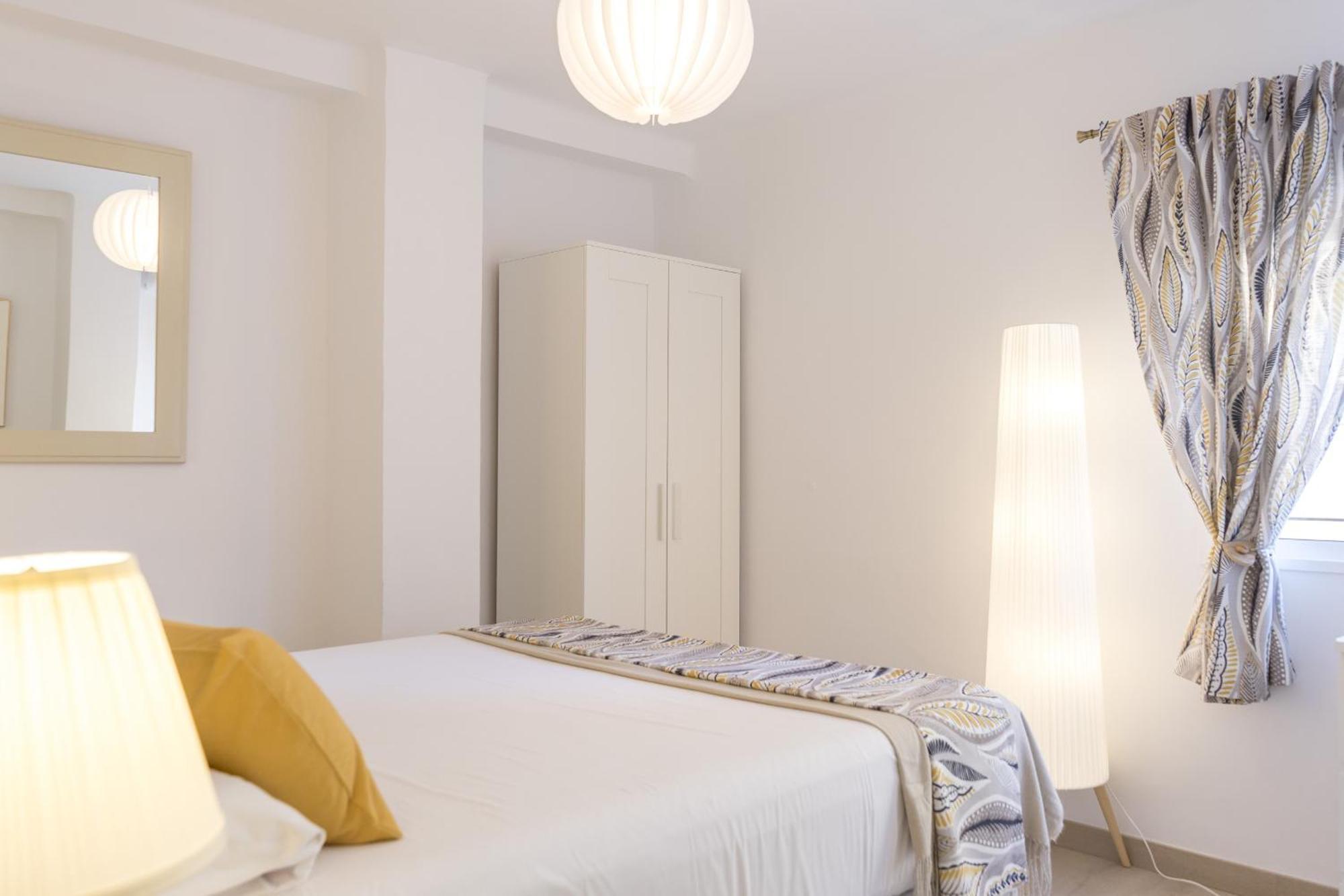 Two Bedroom Near Playa Del Palo By Sharingco Apartment Malaga