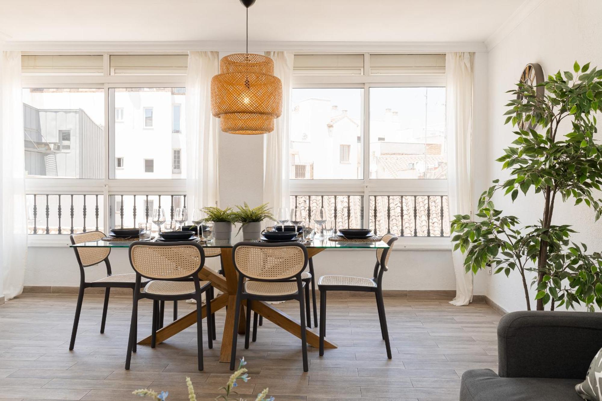Apartment C103 - Sunny Terrace, Old Town Views *