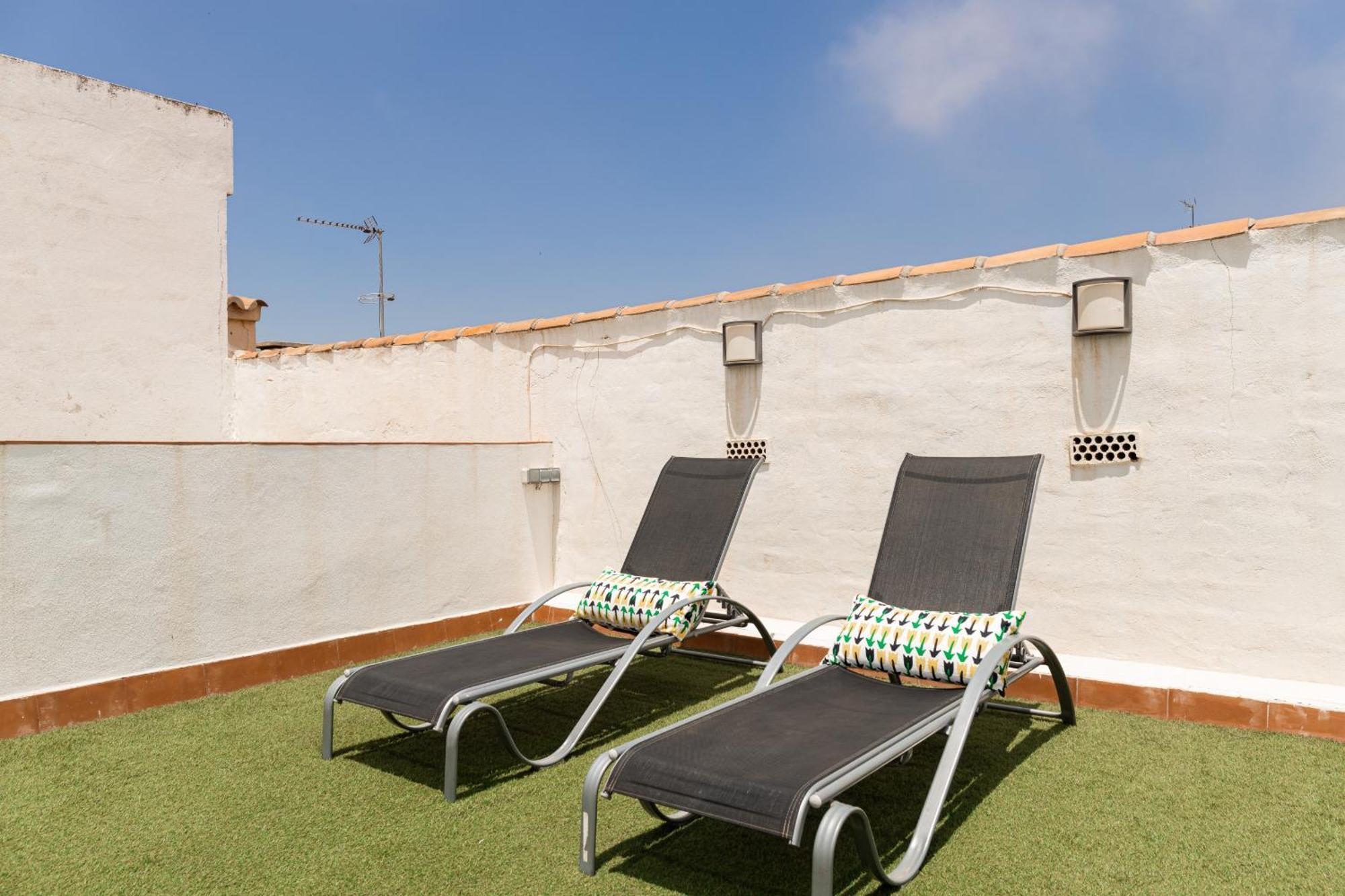 C103 - Sunny Terrace, Old Town Views * Malaga