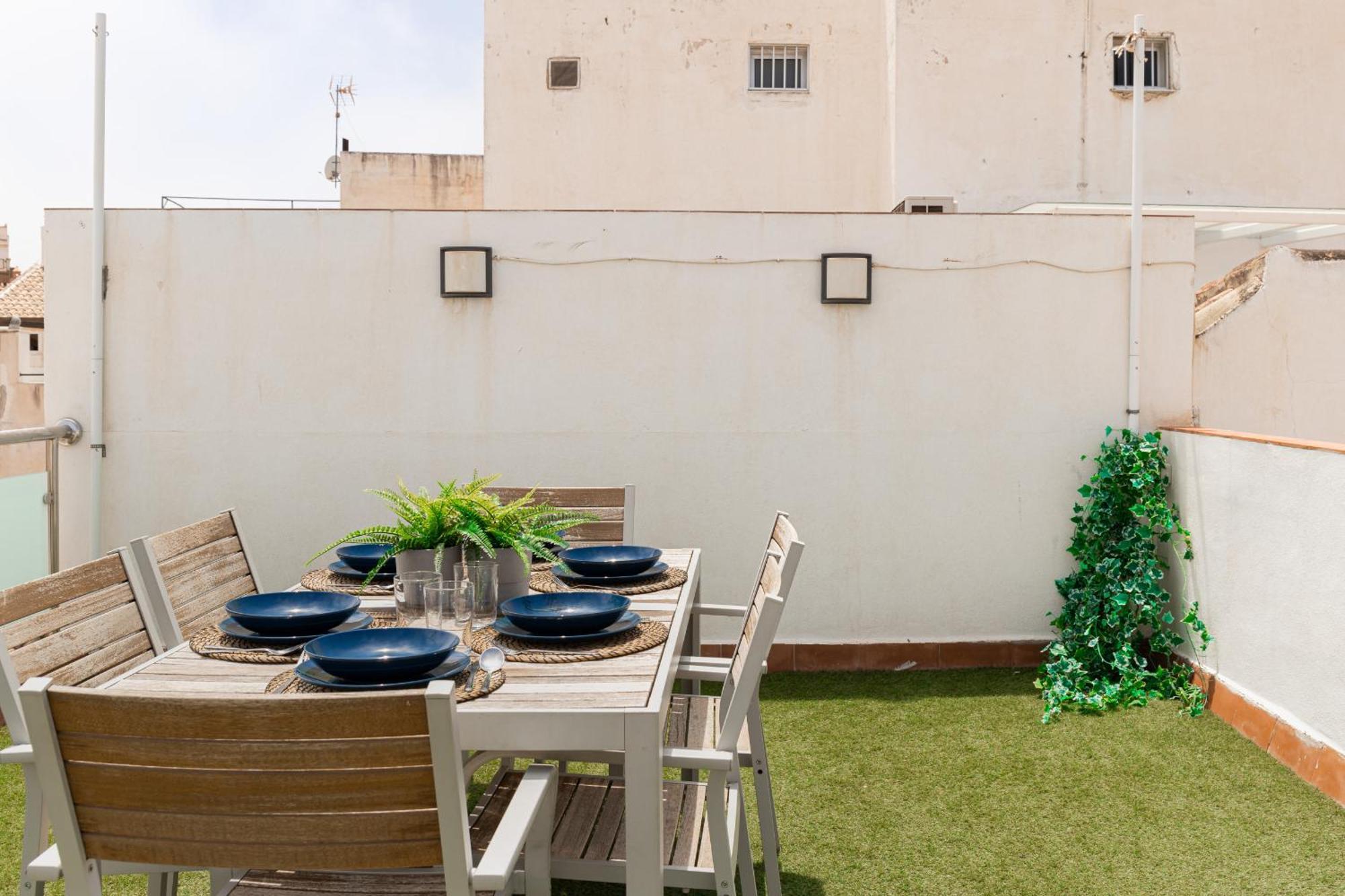 Apartment C103 - Sunny Terrace, Old Town Views *