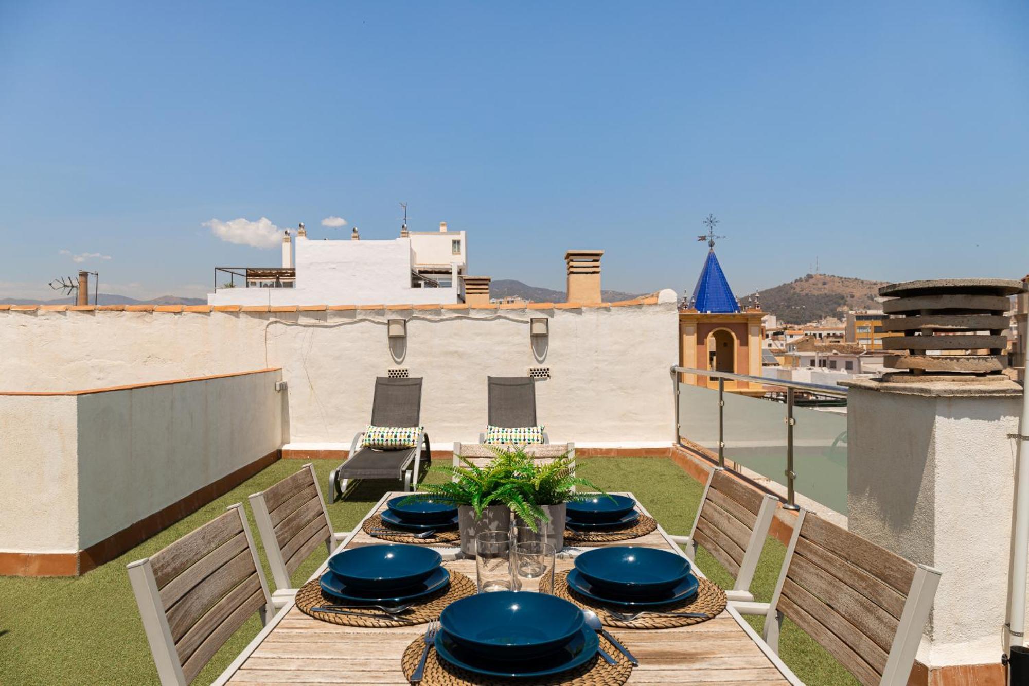 C103 - Sunny Terrace, Old Town Views