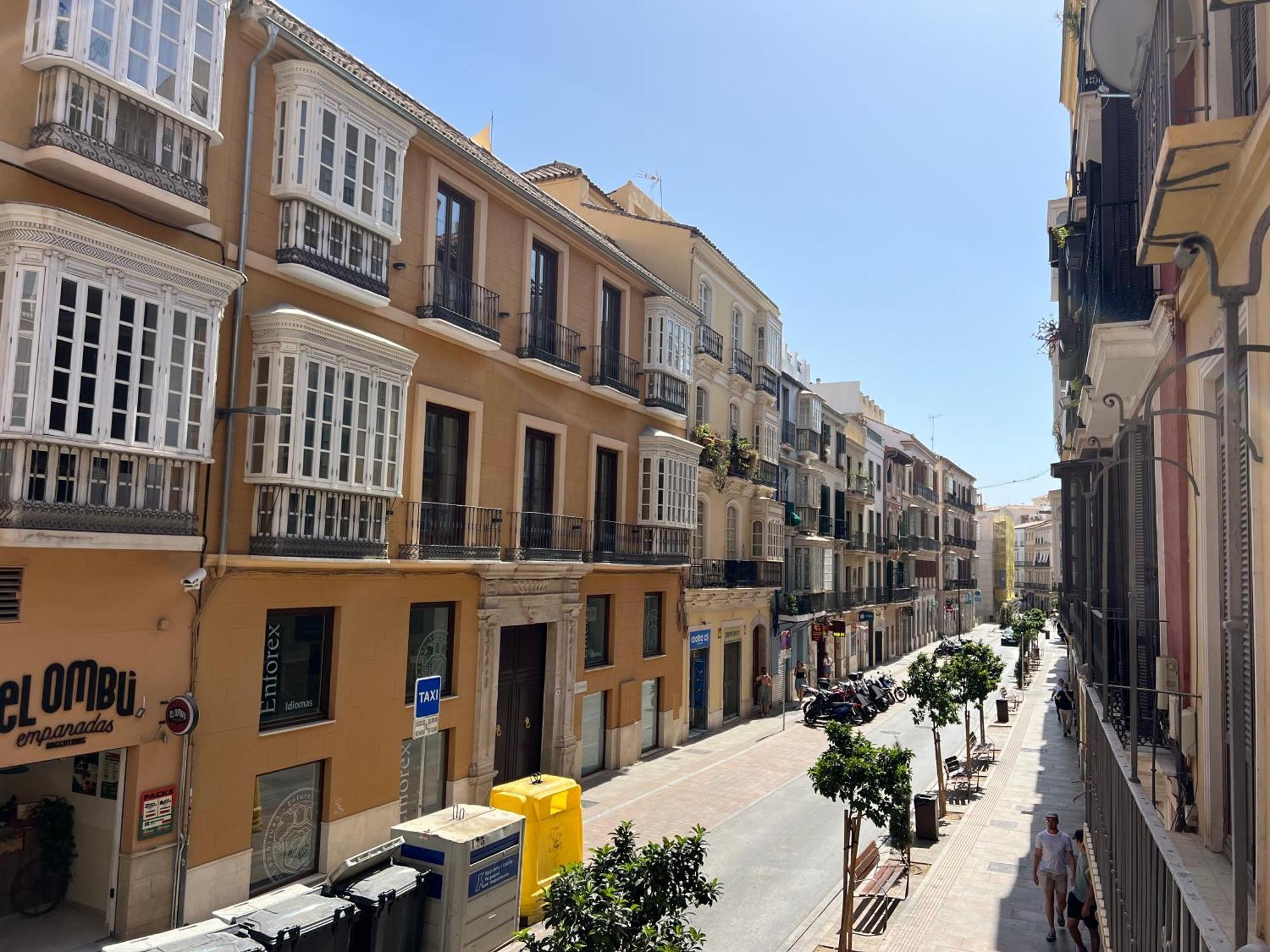 3 Bedrooms Apartment Malaga