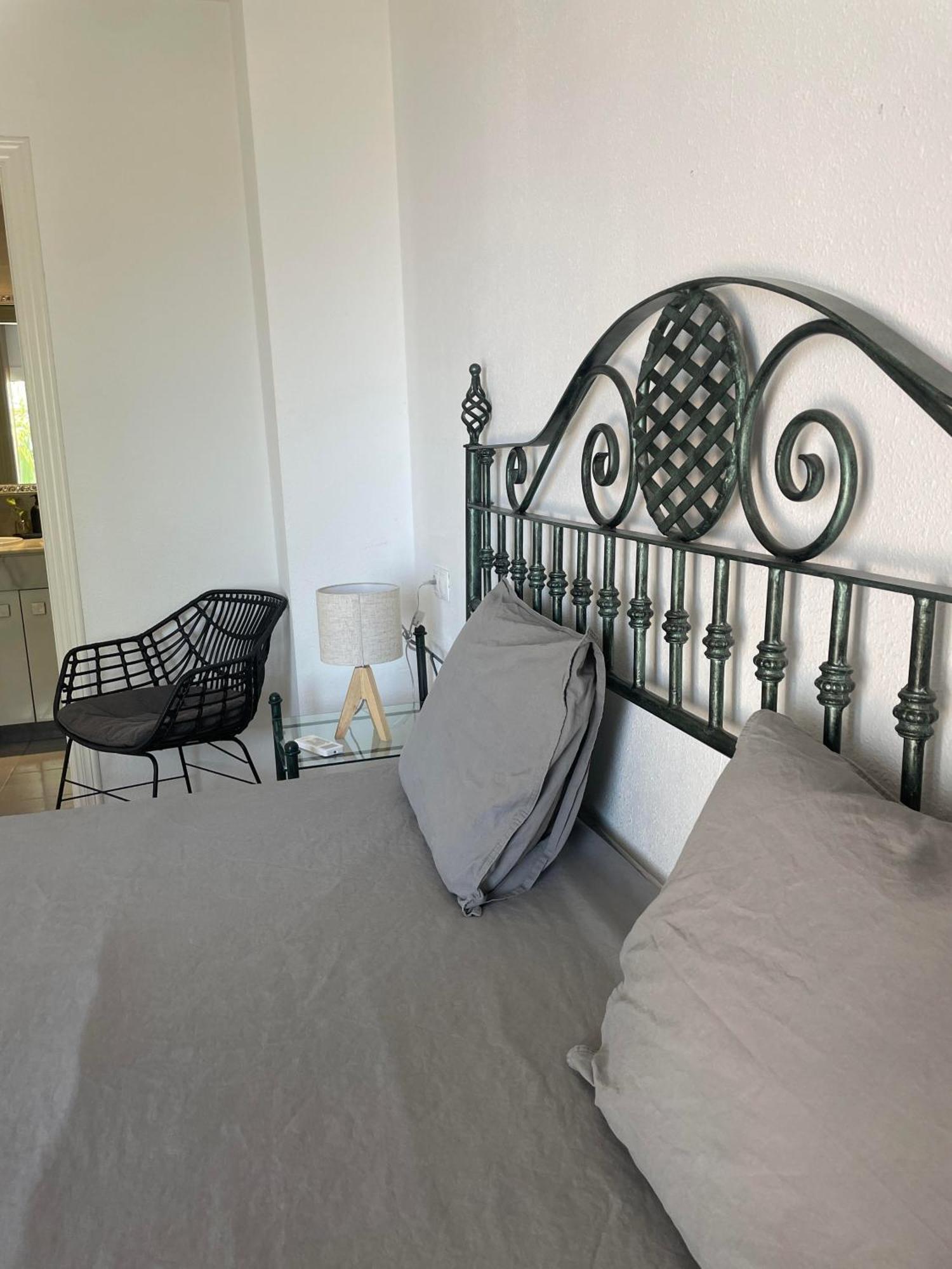 Apartamento Two Bedroom, Two Bathroom, Balcony, Pool Area, View *