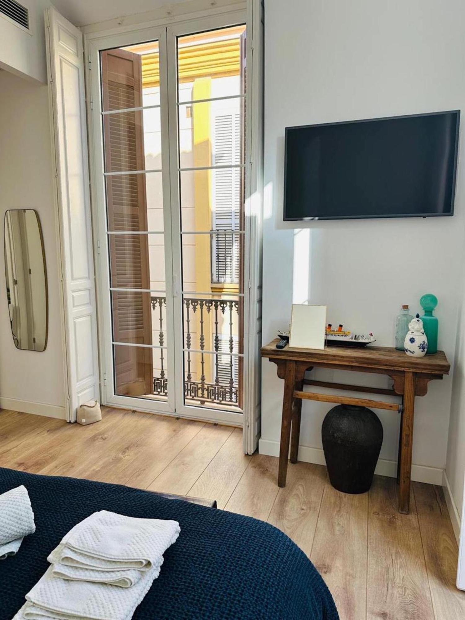 Holidays2malaga Azucena Old Town Apartment *