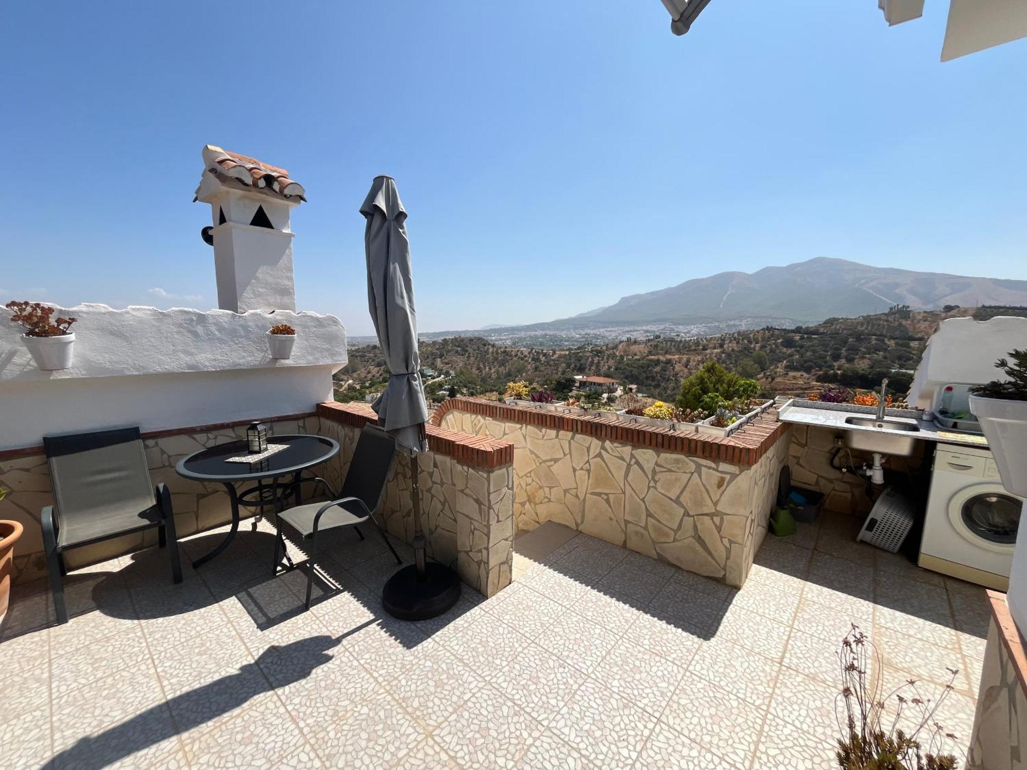Views Apartment, Cortijo Fruitful Hills Apartment