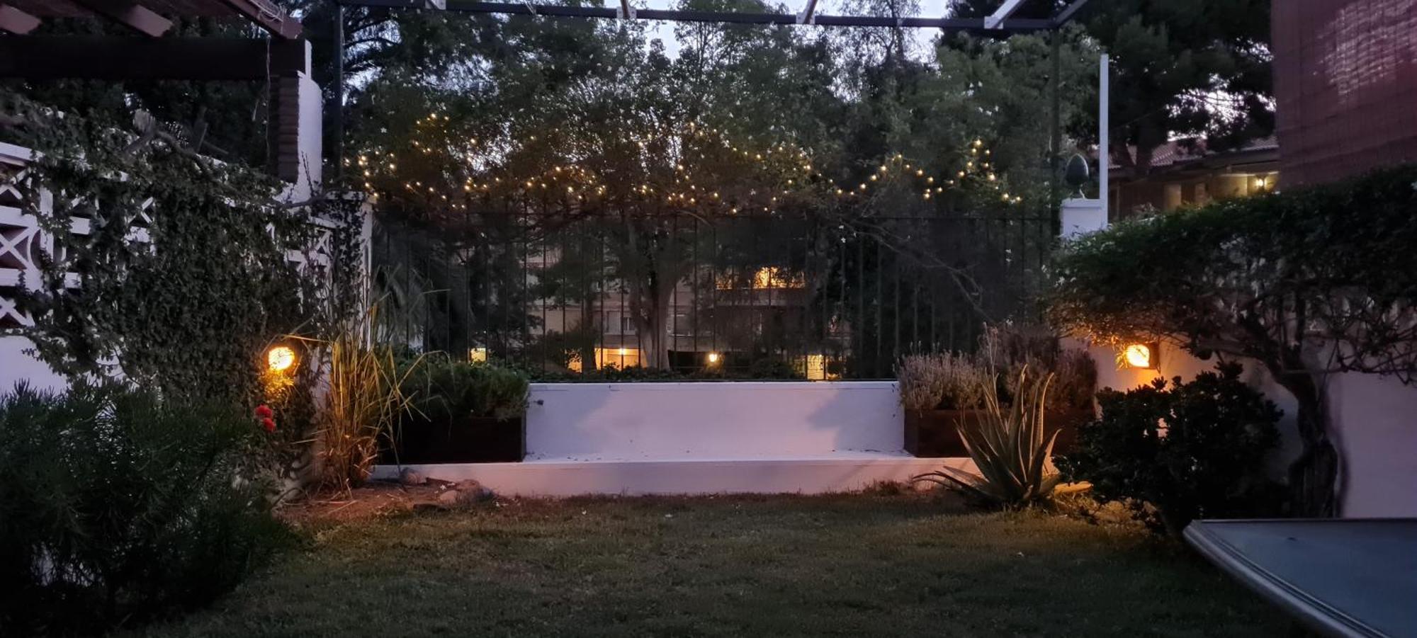 Casa Jardin - Residential Area -free Parking Outdoor- Vakantiehuis *
