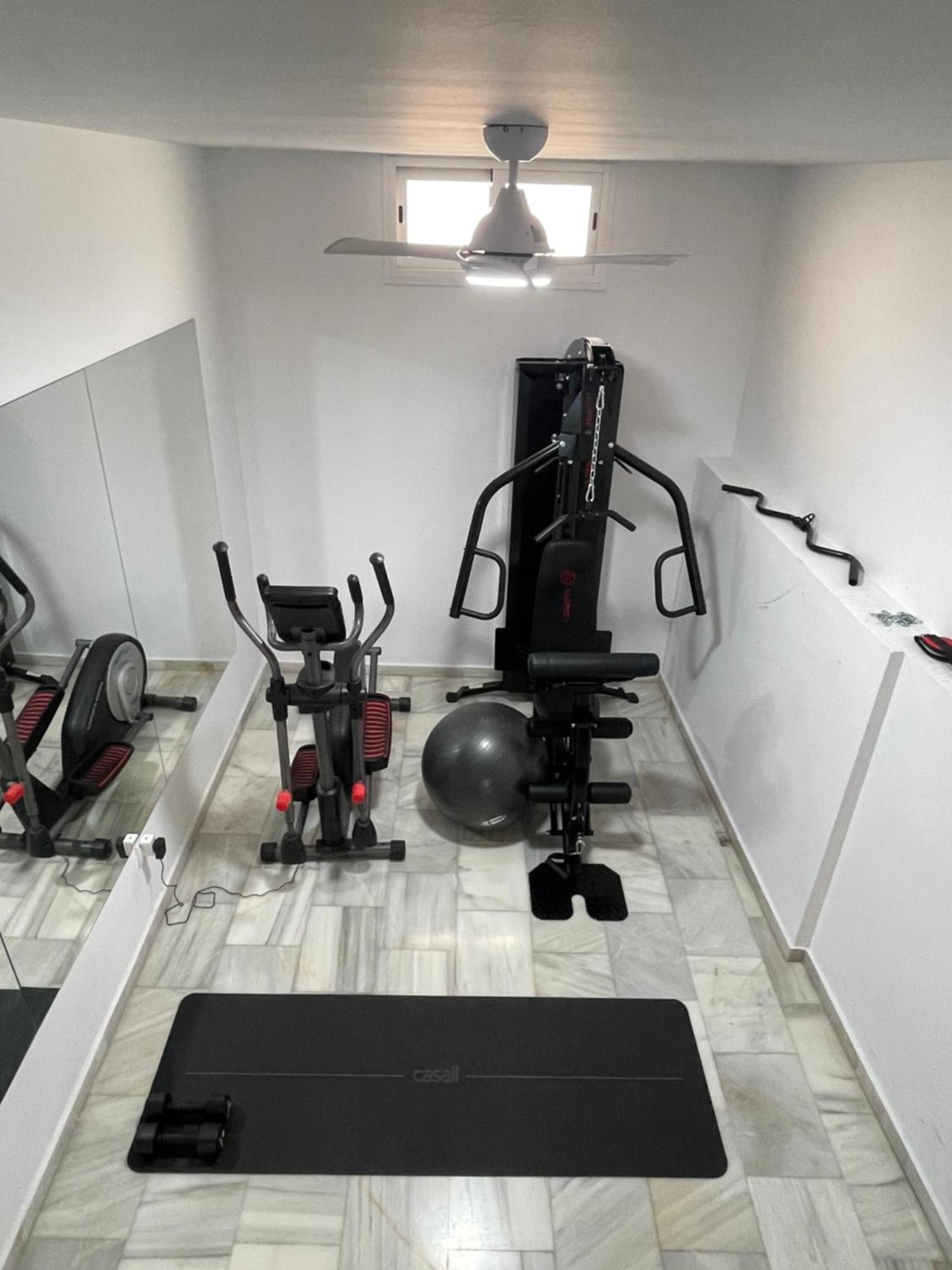 Apartment Historical Centre! Private Terrace & Gym-near Public Parking Málaga