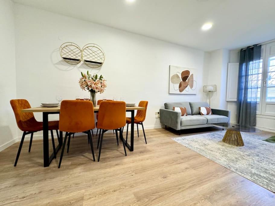 Apartment Spacious 3bd With 2bh & Ac Malaga