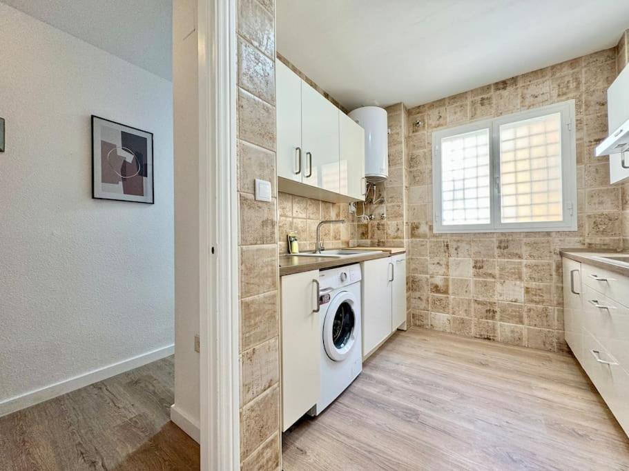 Spacious 3bd With 2bh & Ac Malaga