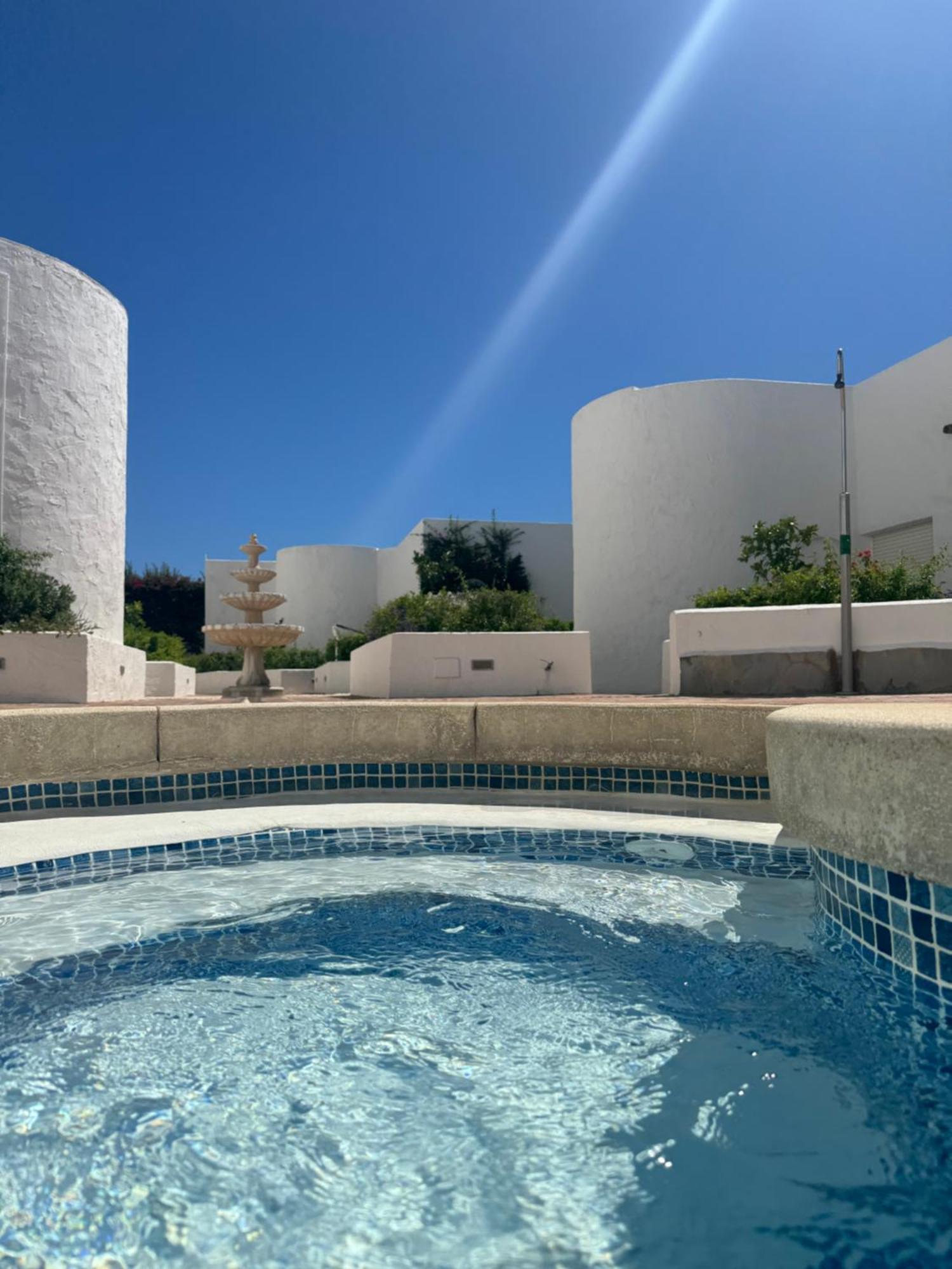 Modern On Golf - Andalucia Apartment