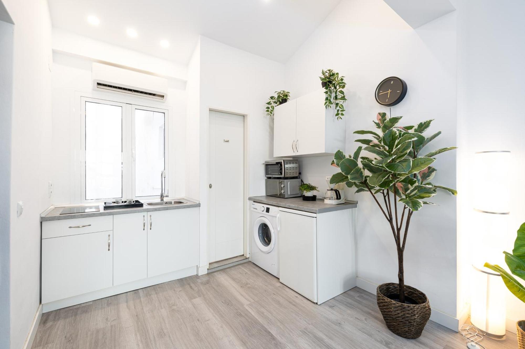 Apartment H2m Hiniestrosa French Balcony Aacc Wifi *