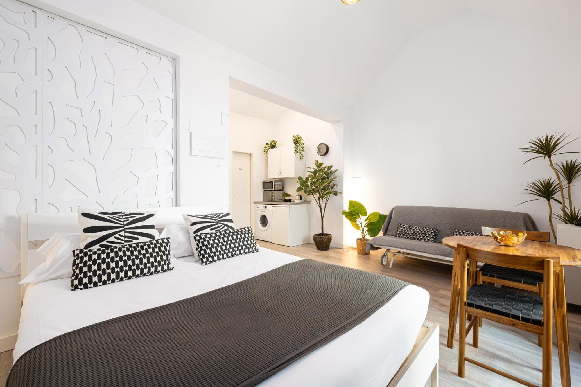 H2m Hiniestrosa French Balcony Aacc Wifi Malaga