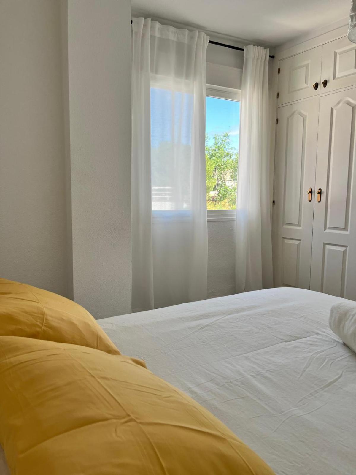 Prime Location - Stylish With Free Wifi, Free Parking, Steps From The Historic Center * Málaga