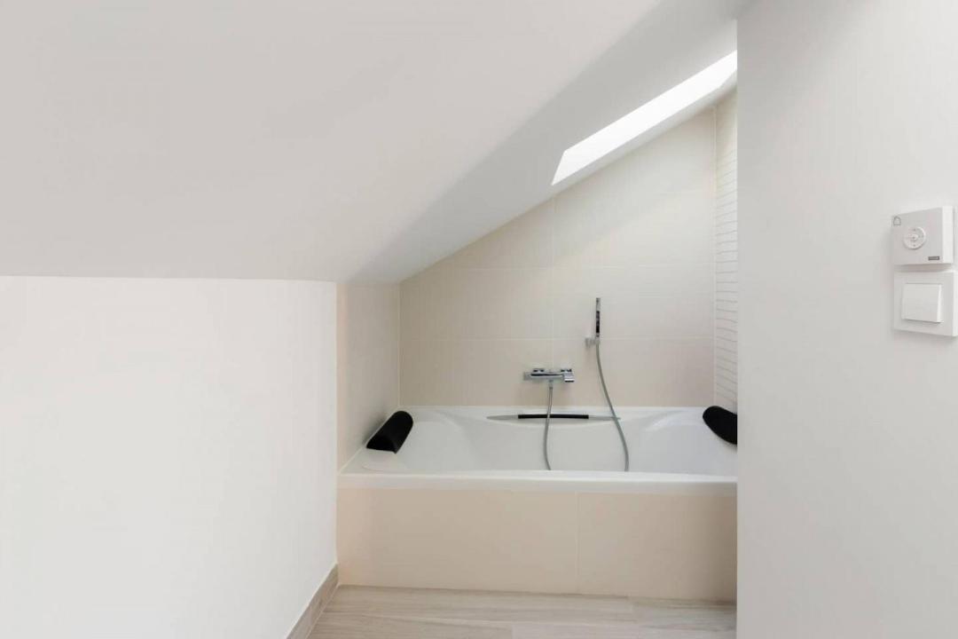 Minty - La Merced Atico Duplex Apartment *