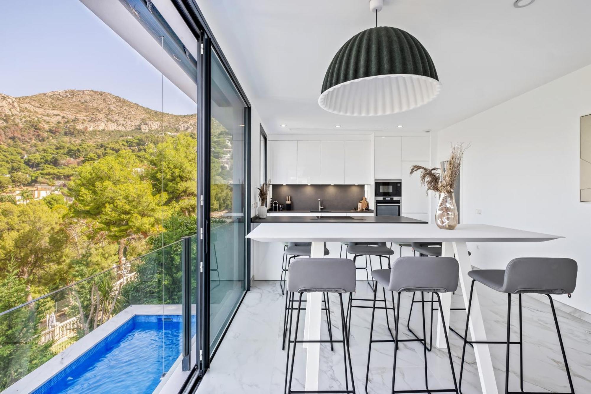 Pinares De San Anton - Sea, City, Mountain, Views Villa *