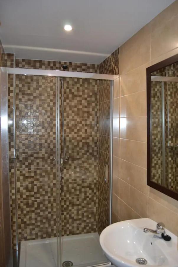 Vialia Ave Zona De Ocio Y Playa Apartment *