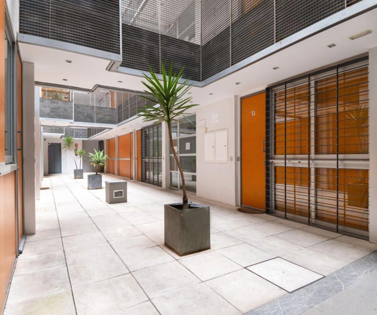 Appartement Trinidad Con Parking By Dossan *